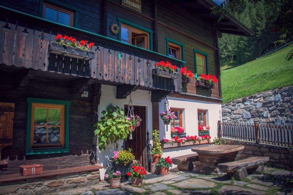 Zirbenhof Villa Heiligenblut Luaran gambar